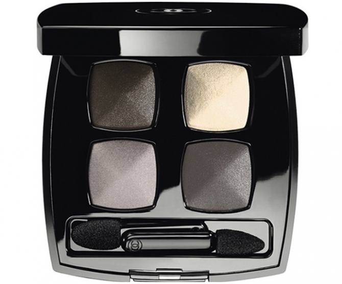 Chanel, Les 4 Ombres Quadra Eye Shadow in Mystère